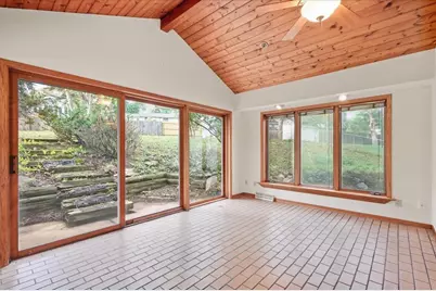 2621 Mission Circle, Madison, WI 53713 - Photo 5