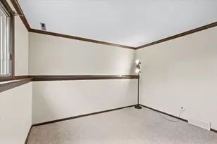 2621 Mission Cir, Madison, WI 53713 - Photo 21