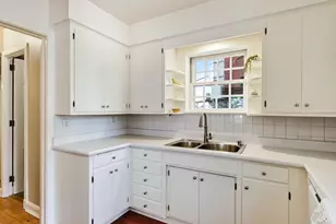317 N Pinckney St, Madison, WI 53703 - Photo 15
