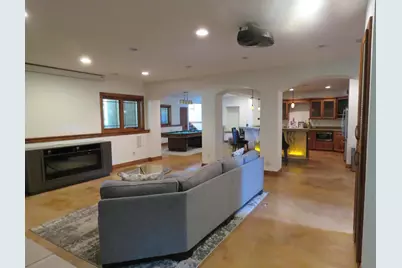 9090 N Range Line Road, River Hills, WI 53217 - Photo 7