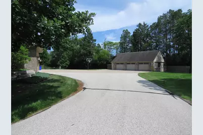 9090 N Range Line Road, River Hills, WI 53217 - Photo 37