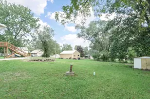 416 N Elm St, Endeavor, WI 53930 - Photo 5