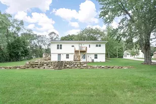416 N Elm St, Endeavor, WI 53930 - Photo 7