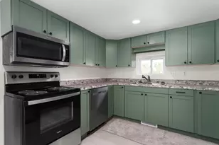 416 N Elm St, Endeavor, WI 53930 - Photo 17
