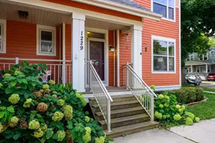 1229 St James Ct, Madison, WI 53715 - Photo 5