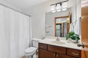 1229 St James Ct, Madison, WI 53715 - Photo 31