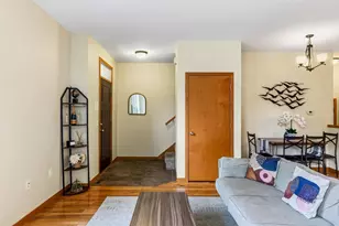1229 St James Ct, Madison, WI 53715 - Photo 9