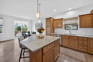 10106 Watts Rd, Madison, WI 53593 - Photo 11