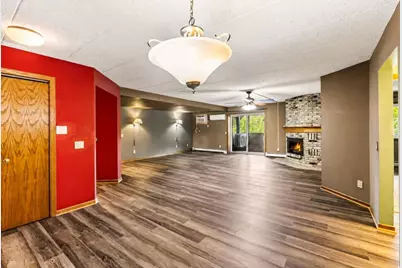 14 Maple Wood Lane #23, Madison, WI 53704 - Photo 3