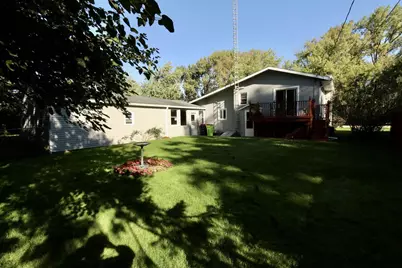434 E Woodland Drive, Beloit, WI 53511 - Photo 3