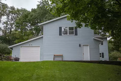 400 Oak Valley Road, Mount Horeb, WI 53572 - Photo 3