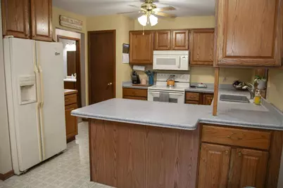 400 Oak Valley Road, Mount Horeb, WI 53572 - Photo 11