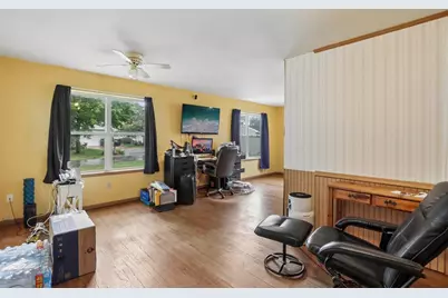 S8007 Maple Park Road, Prairie Du Sac, WI 53578 - Photo 5