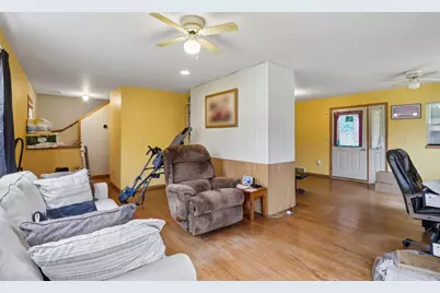 S8007 Maple Park Road, Prairie Du Sac, WI 53578 - Photo 15