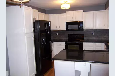 5010 Stage House Trail, Madison, WI 53714 - Photo 3