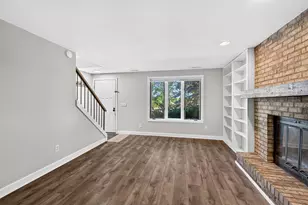 6005 Williamsburg Way, Madison, WI 53719 - Photo 7