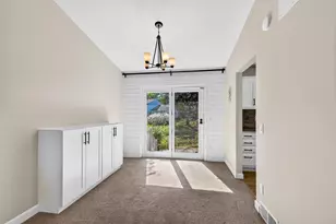 6005 Williamsburg Way, Madison, WI 53719 - Photo 15