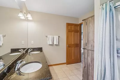 1026 20th Street #4, Prairie Du Sac, WI 53578 - Photo 27