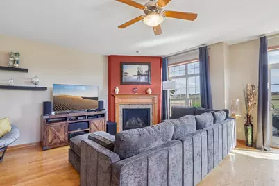 1026 20th Street #4, Prairie Du Sac, WI 53578 - Photo 15