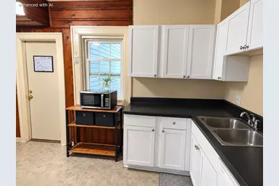303 St Lawrence Avenue, Beloit, WI 53511 - Photo 5