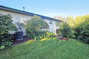 3302 Portage Rd, Madison, WI 53704 - Photo 67