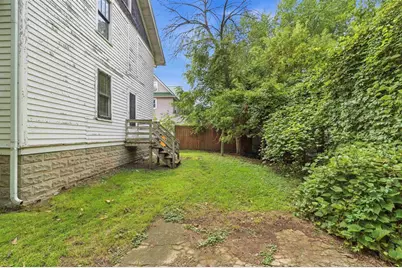 910 S Spring Street, Beaver Dam, WI 53916 - Photo 23