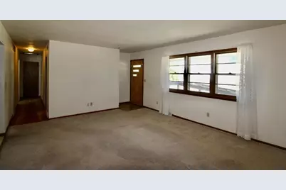 2288 Staborn Drive, Beloit, WI 53511 - Photo 7