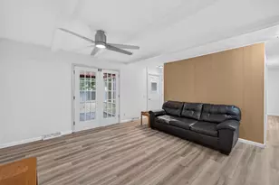 2122 Gilbert Rd, Madison, WI 53711 - Photo 9
