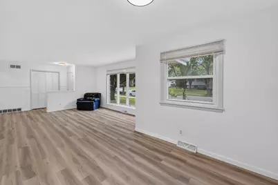 2122 Gilbert Road, Madison, WI 53711 - Photo 5