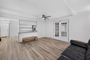2122 Gilbert Rd, Madison, WI 53711 - Photo 3