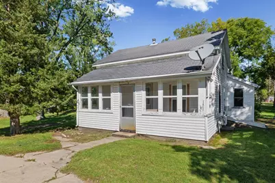 1110 Wilson Street, Princeton, WI 54968 - Photo 5