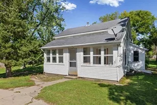 1110 Wilson St, Princeton, WI 54968 - Photo 5