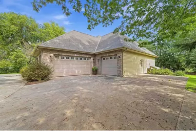 N8026 Oak Ridge Drive, Beaver Dam, WI 53916 - Photo 35