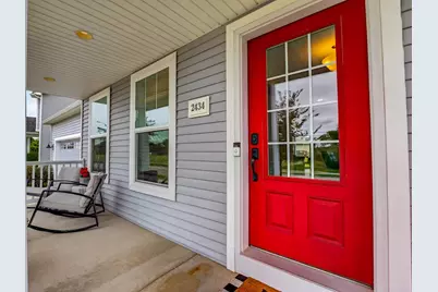 2434 Leopold Way, Sun Prairie, WI 53590 - Photo 5