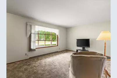 2406 Skyline Drive, Beloit, WI 53511 - Photo 9