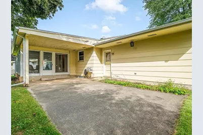 2406 Skyline Drive, Beloit, WI 53511 - Photo 35