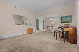 13 E Catherine St, Markesan, WI 53946 - Photo 5