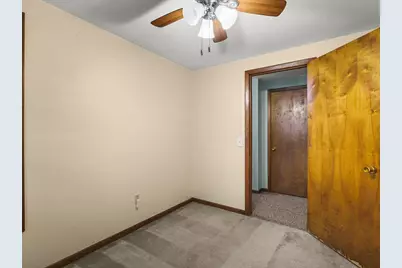 2086 E Gorton Street, Beloit, WI 53511 - Photo 25