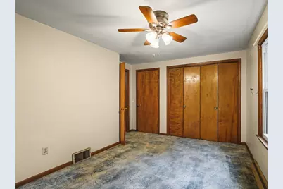 2086 E Gorton Street, Beloit, WI 53511 - Photo 27