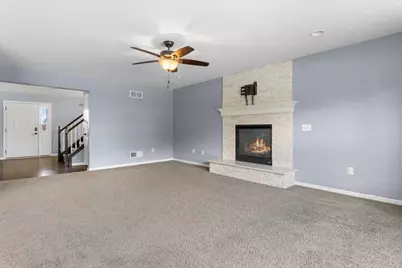 131 W Blackhawk Drive, Fort Atkinson, WI 53538 - Photo 5
