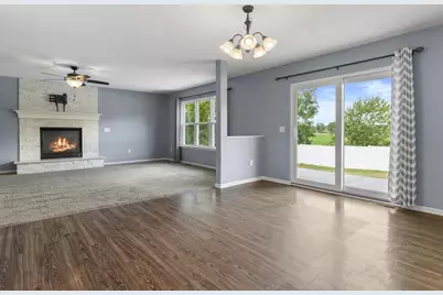 131 W Blackhawk Drive, Fort Atkinson, WI 53538 - Photo 13