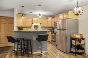 4144 Bruns Ave, Madison, WI 53714 - Photo 9