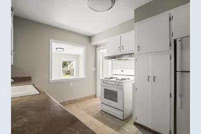 1502 Portland Avenue, Beloit, WI 53511 - Photo 11