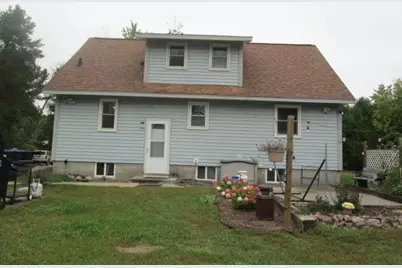 N10338 Queens Way, Necedah, WI 54646 - Photo 5
