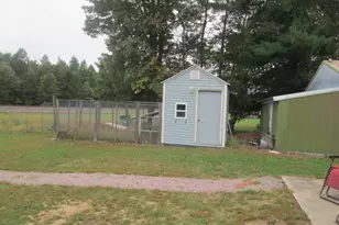 N10338 Queens Way, Necedah, WI 54646 - Photo 5