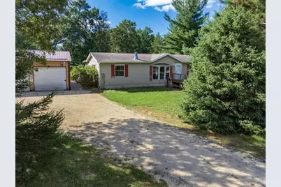 W2049 Amherst Lane, Lyndon Station, WI 53944 - Photo 57