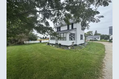N7850 Douglas Street, Ripon, WI 54971 - Photo 3