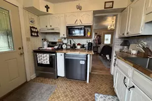 N7850 Douglas St, Ripon, WI 54971 - Photo 7