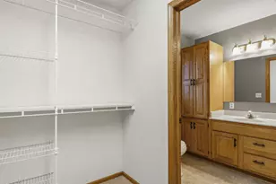 514 W Washington St, Ridgeville, WI 53533 - Photo 17