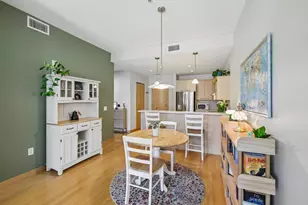 309 W Washington Ave, Madison, WI 53703 - Photo 9